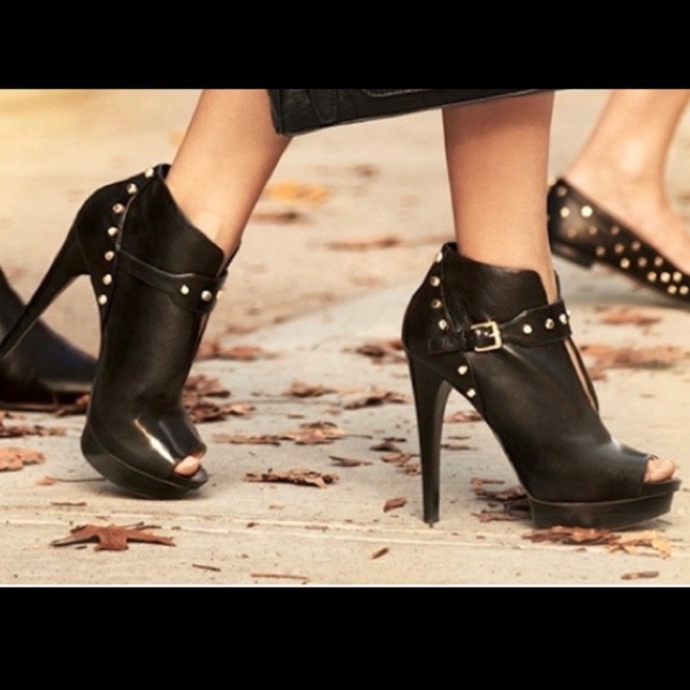 Super sexy Michael Kors Ailee Studded Peep-Toe Bootie - Picture 3 of 16